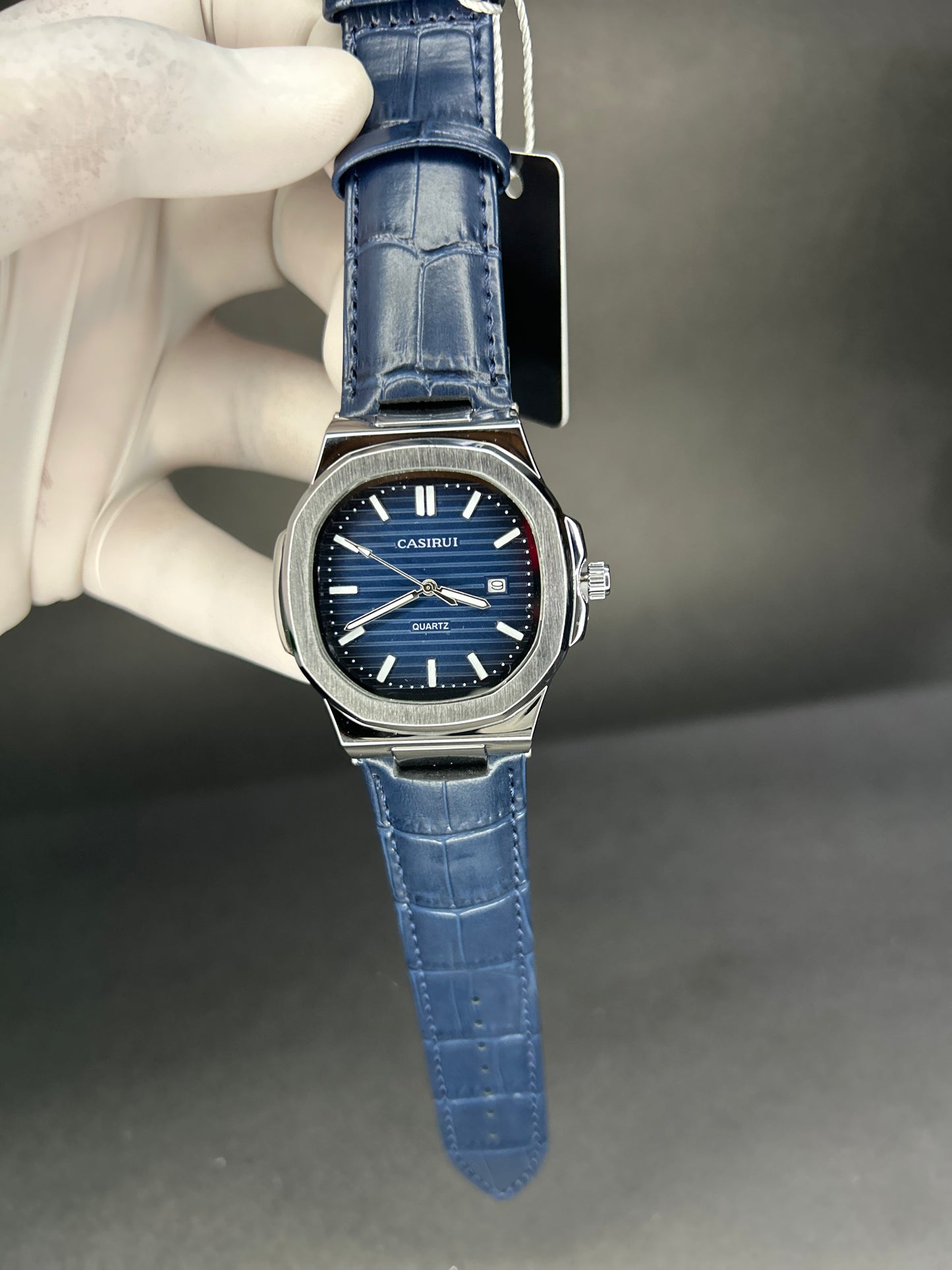 Quartz Casirui blue dial with textured blue strap and date